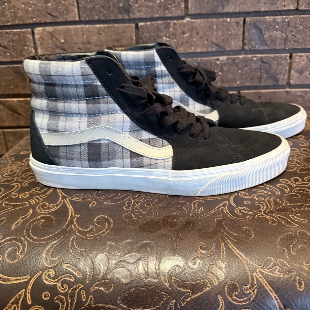 Plaid High-Top Sneakers men size 11.